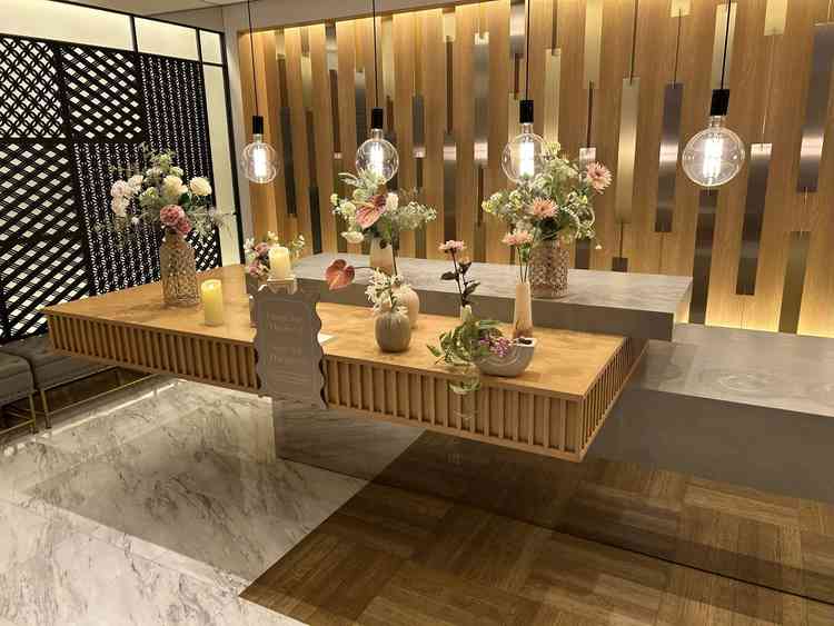 披露宴会場前室