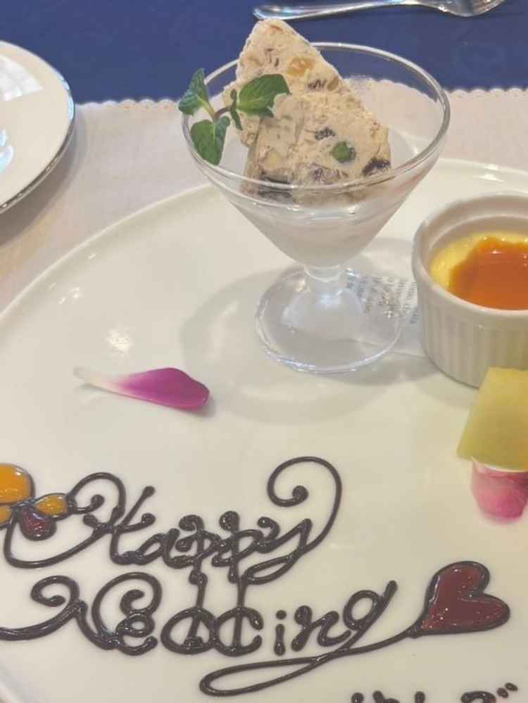 写真を撮り忘れたが、糸島の野菜が美味しかった。