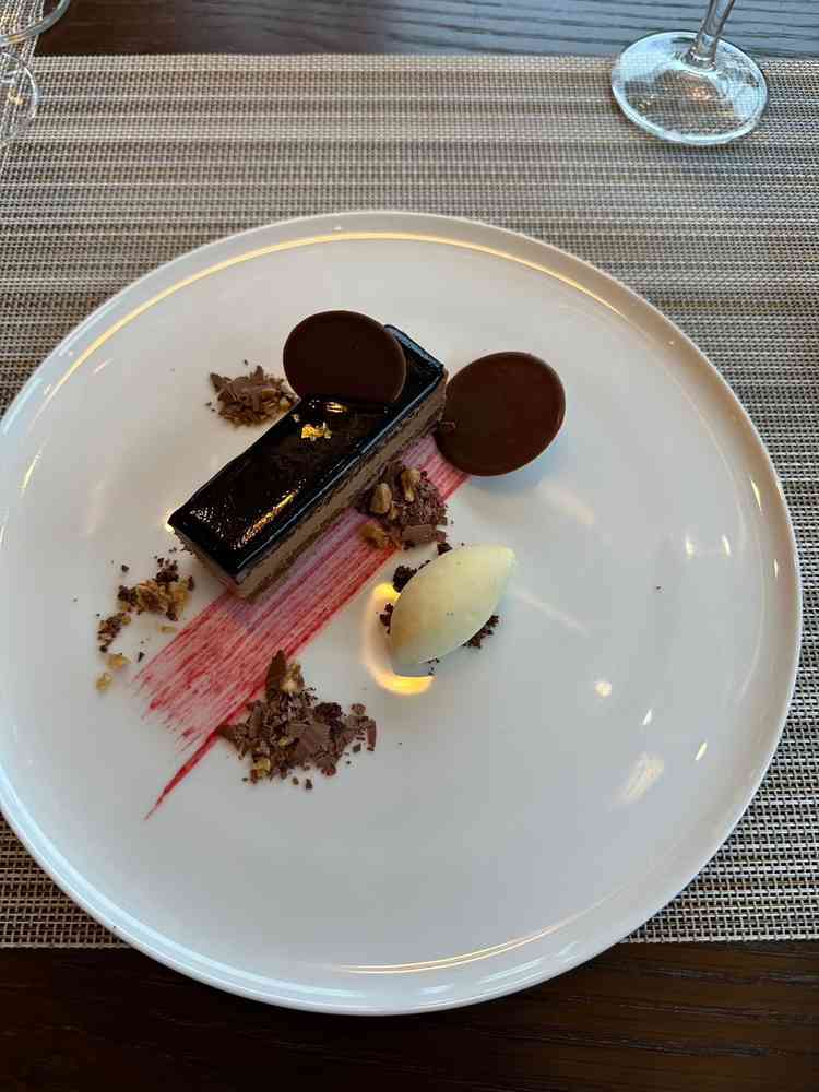 試食にデザートもついてました