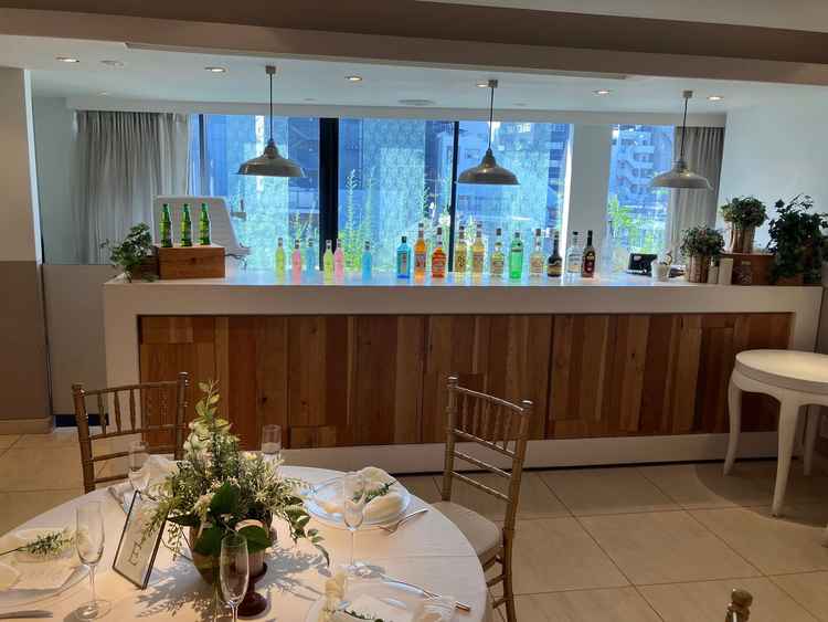 披露宴会場のバーカウンター