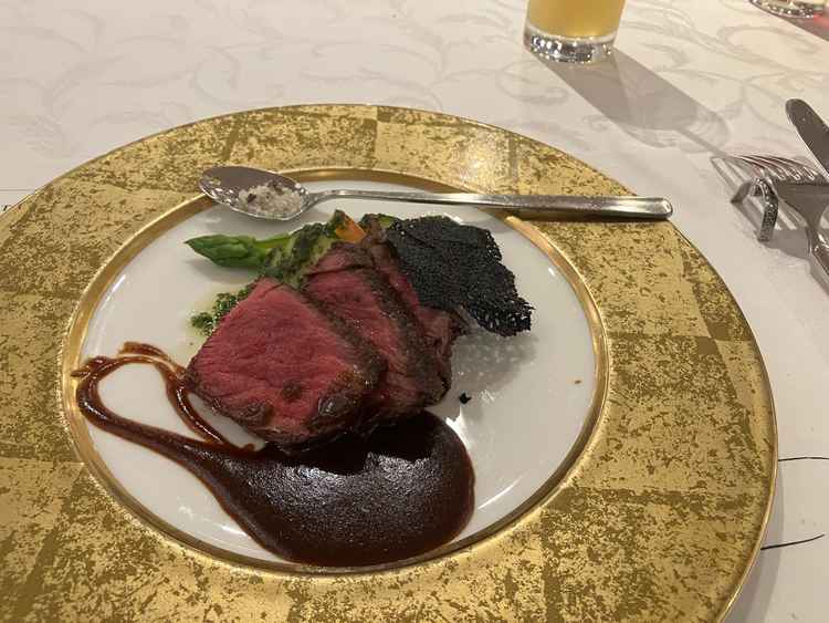 試食の牛ヒレ