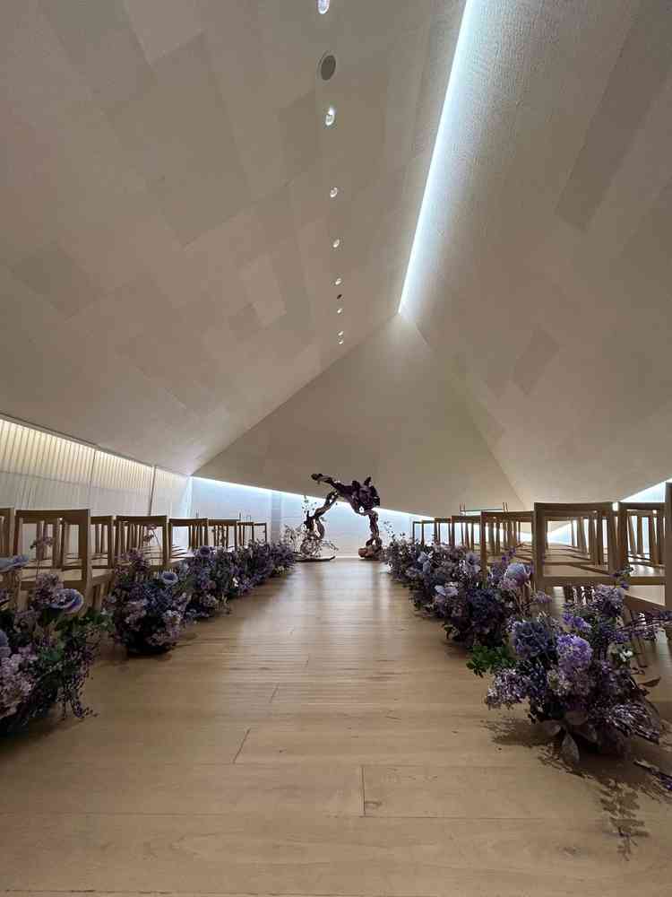 チャペルが洗練された空間で魅力を感じました。