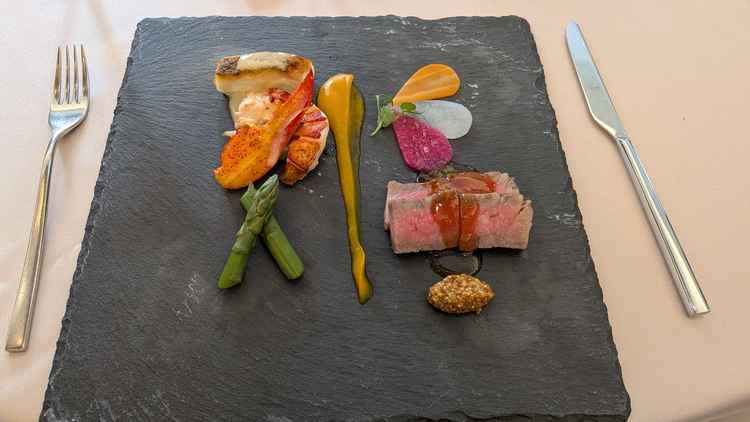 試食内容(鯛、オマール海老、ロースステーキ)