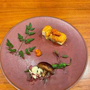 全てお箸で食べることができる、和食の要素を取り入れたコースだそうです。