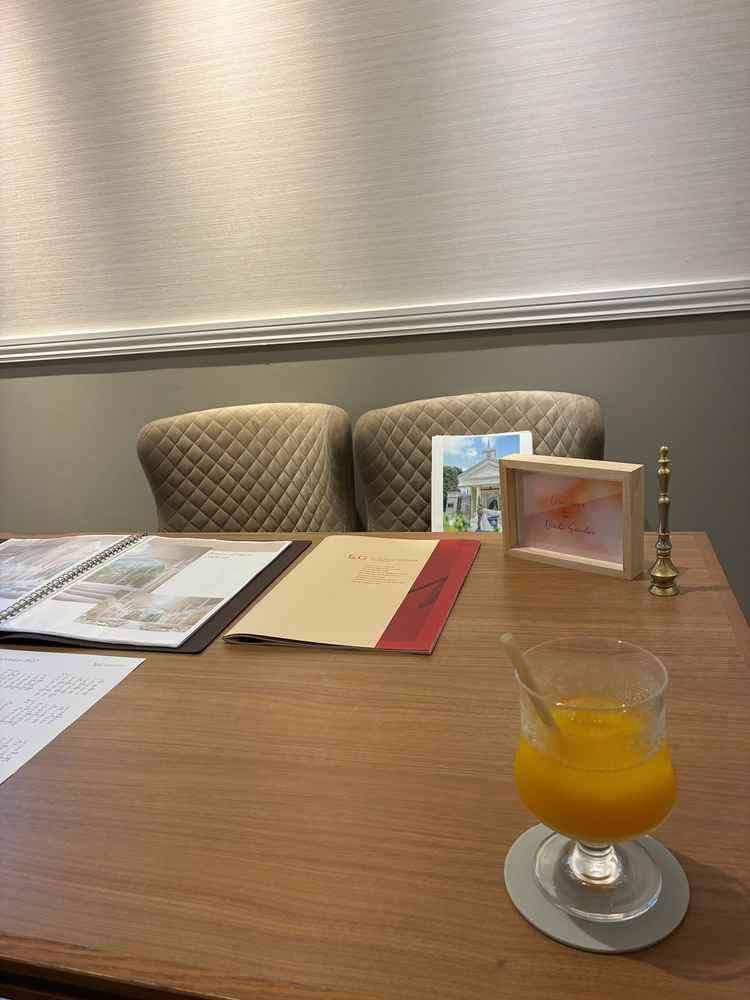 説明をしていただいたお部屋。居心地がよく、サービスのドリンクもとても美味しかった化粧室もくて安心。