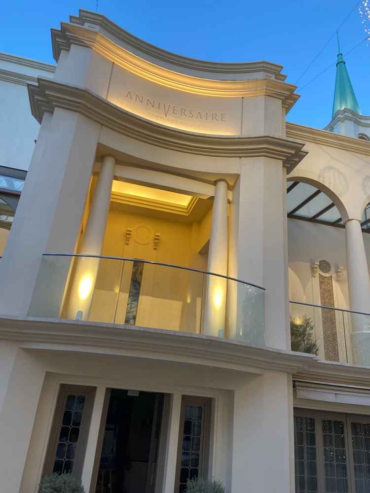 チャペルの入口の写真