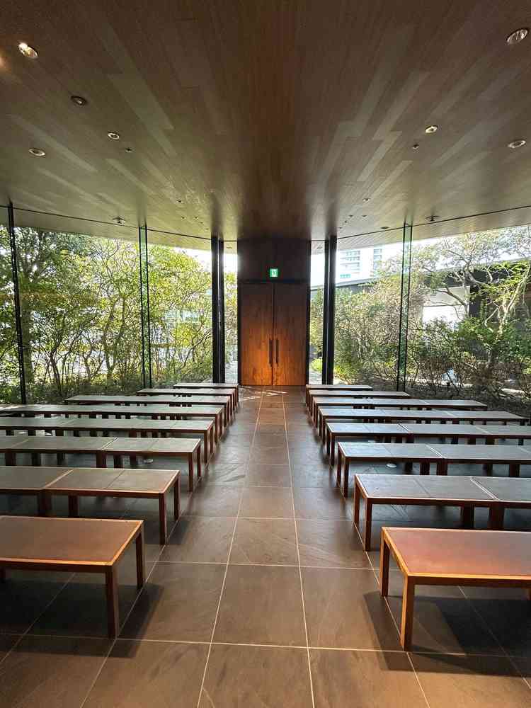 チャペル正面からの写真