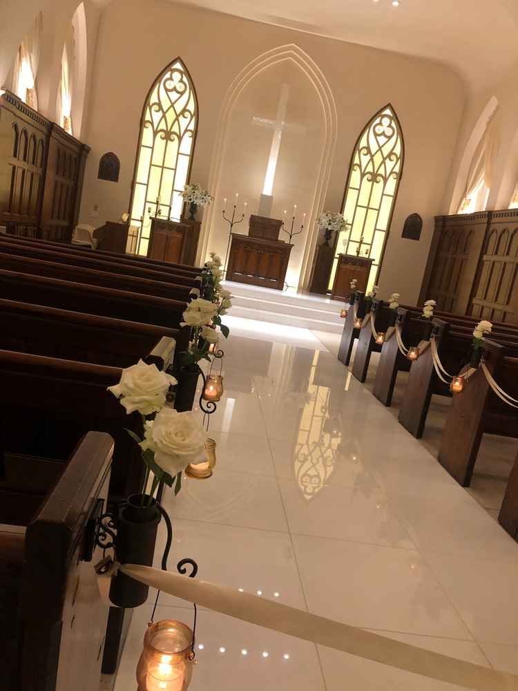 お花とロウソクが本物を使用していて、香りまでも楽しめた。