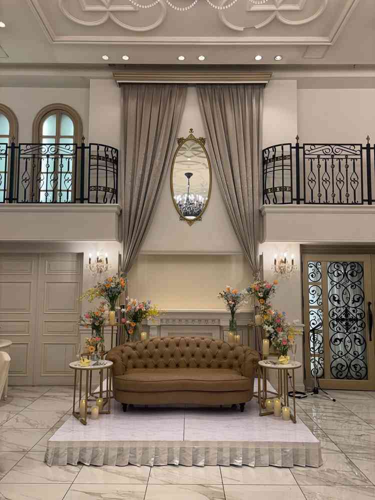 披露宴会場、階段が可愛かった