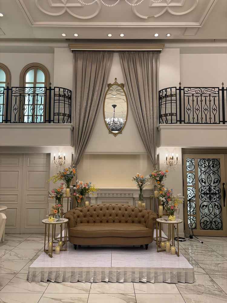 披露宴会場、階段が可愛かった