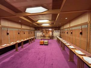 神前式の会場です。ホテル内にこのようなしっかりとしたものがあると思わず驚きました。