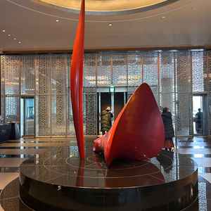 ロビーが素敵であった、宿泊と挙式の棟が分かれており混雑しない点が良かった