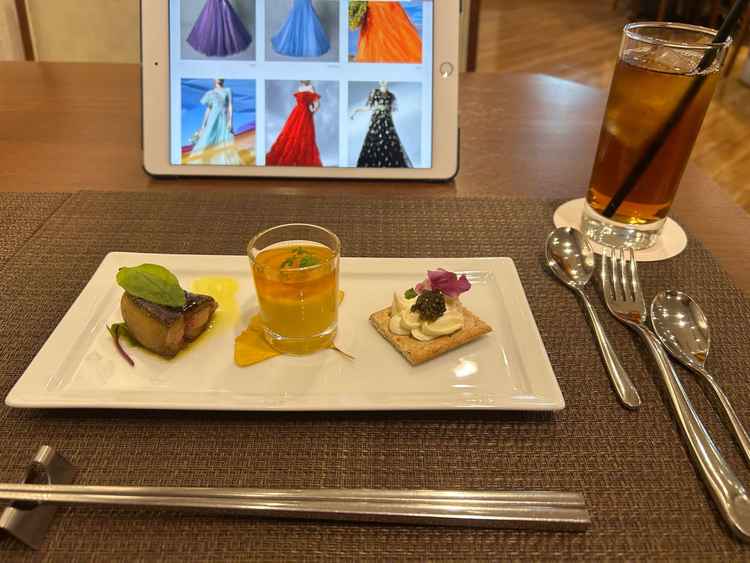 オードブルは見た目が綺麗でどれも美味しかったです。