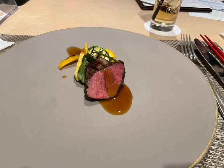 試食会のメニューもとても盛り付けが綺麗で味もとても美味しかったです。