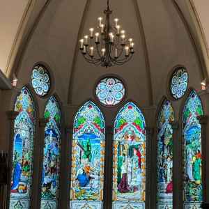 挙式会場。本物のアンティークを使っているらしい。