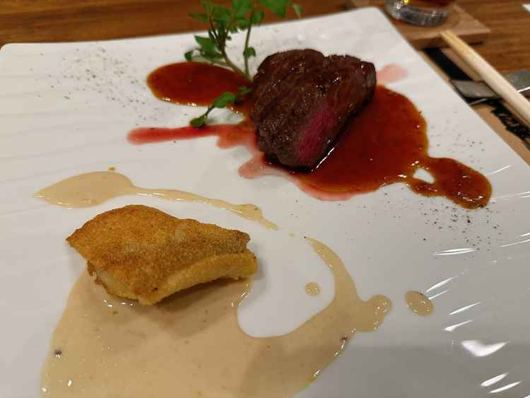 魚料理、肉料理どちらも試食させていただき、実際の料理の選択肢やプラン案なども提案していただきました