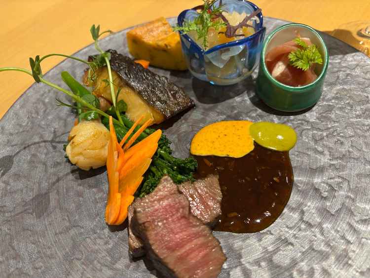 箸で食べられるフレンチ。