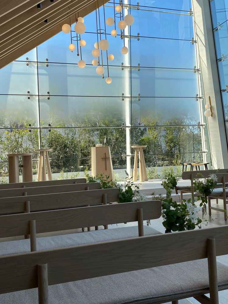 キャパシティが私たちが招待する予定の人数感に感じました。ゲストから私達2人の距離が遠過ぎなくて良い