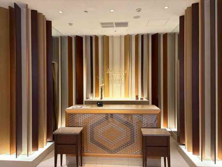 入り口のエントランスの写真です。こちらが写真スポットとして人気だそうです。