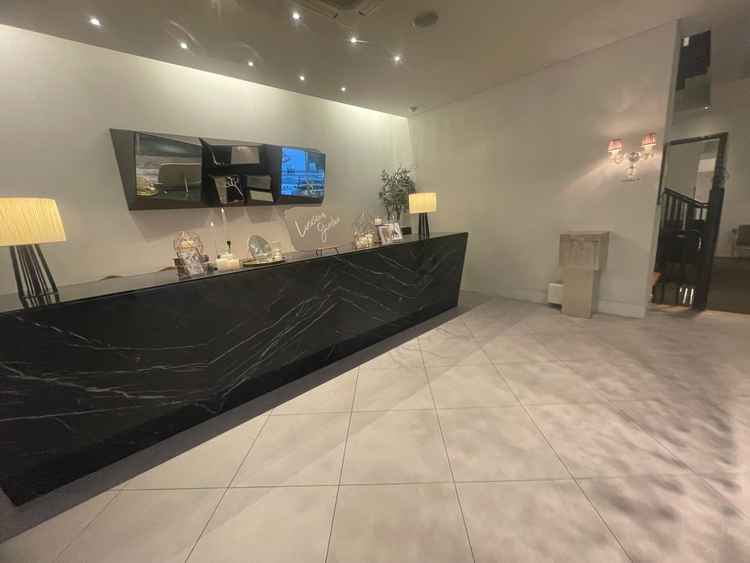 入ってすぐ受付スペースでした。