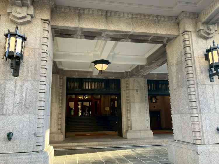 玄関口及び挙式会場