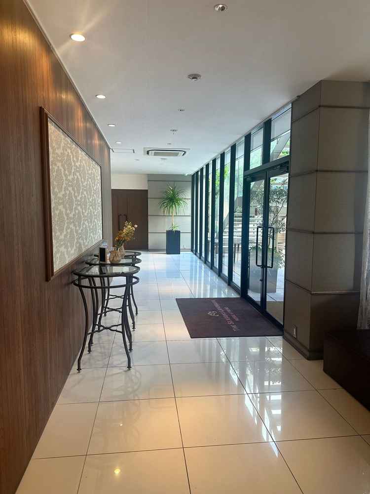 チャペルまでの通路。いい雰囲気。