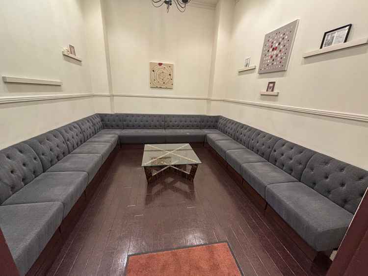 親族控室。広さも十分にあり、新郎新婦で分かれていることが良かった。