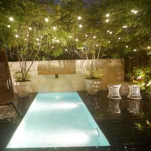 披露宴会場から外にも出られます。ここでデザートビュッフェなどできるそうです。