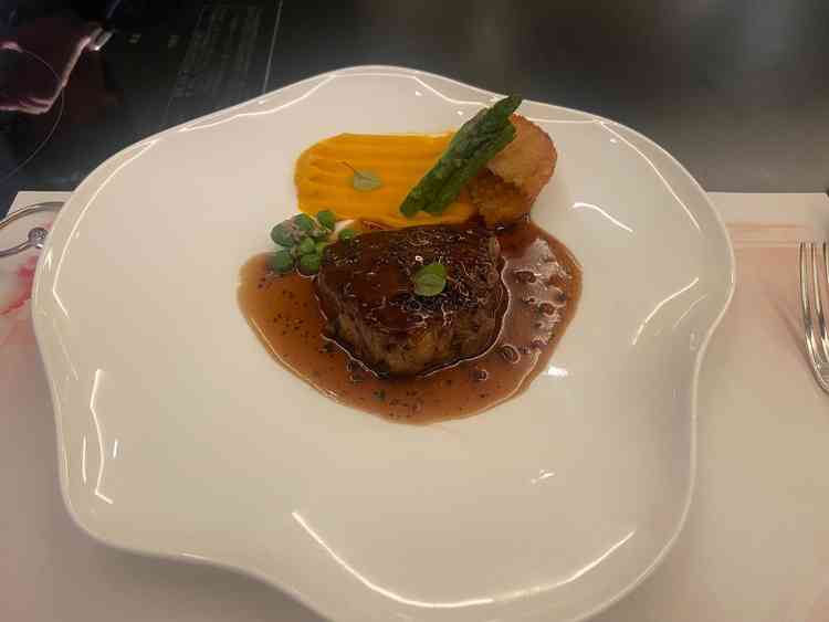 試食のメイン料理はとても美味しかった。