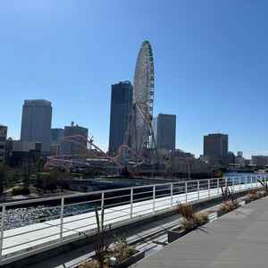 2枚目写真のテラスに出た時の風景です。