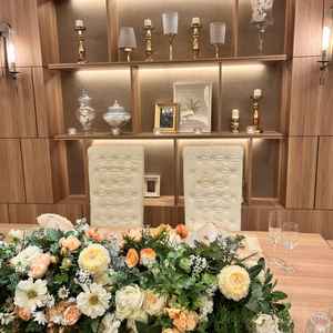 バックのインテリアもイスも可愛らしくて素敵