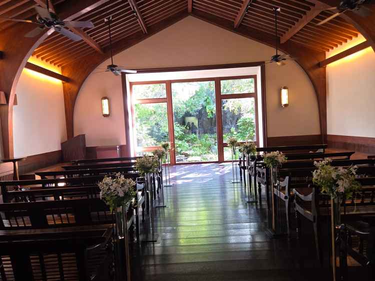 式場です。自然な雰囲気が理想だったので、私たちの希望とマッチしていました。