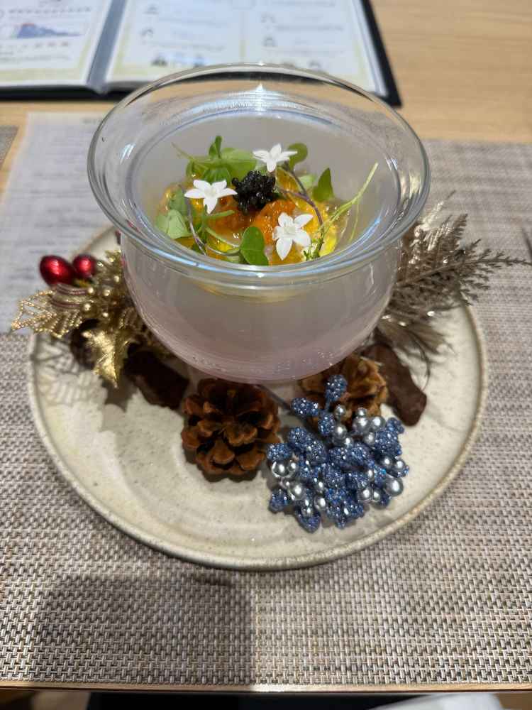 前菜カリフラワーソースが美味しい