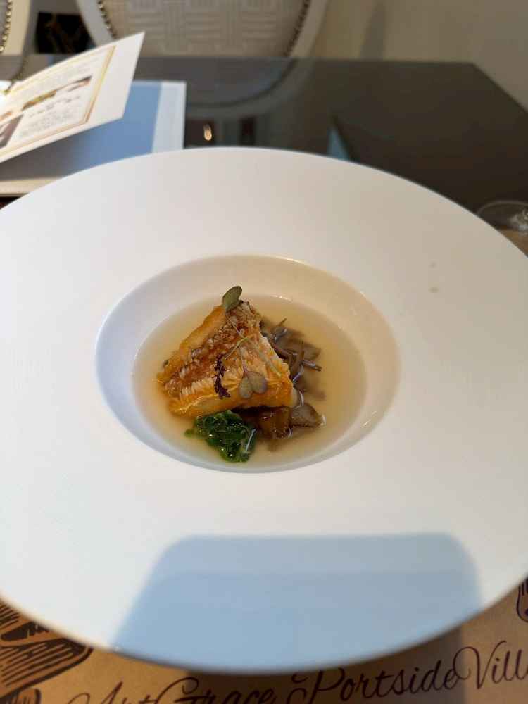 甘鯛の鱗焼きを出汁で味わう