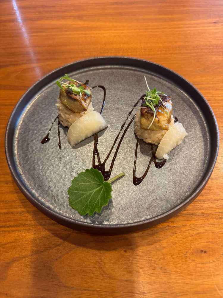 フォアグラのお寿司が美味しかったです
