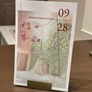 案内された席にこちらが飾ってあり、素敵でした