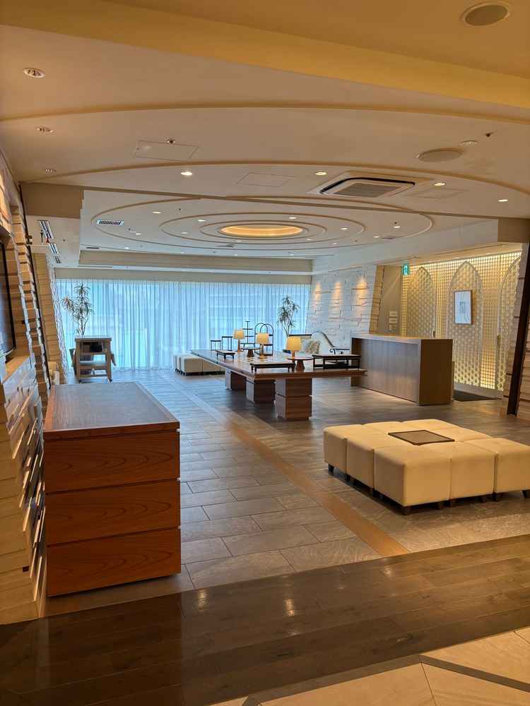 披露宴会場の隣のスペースでウェルカムパーティができるそうです