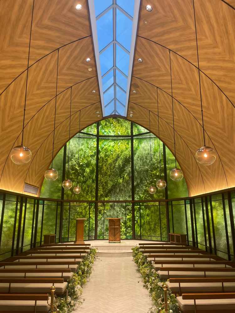 チャペル。光が入ってとても綺麗