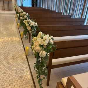 お花の装飾も雰囲気に合っていて良かったです。