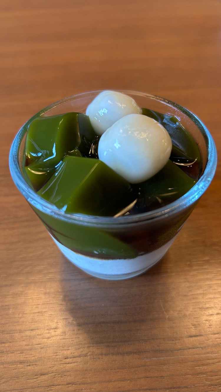 デザートも甘さがちょうどよく、ゲストにも喜んでもらえそう。
