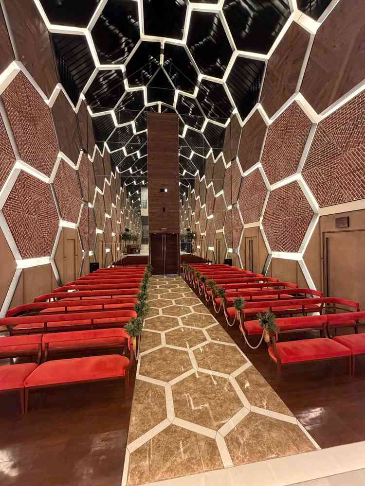 Wear house チャペル