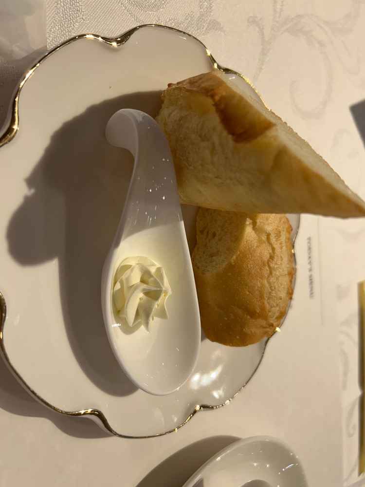 シェフ特製のバター