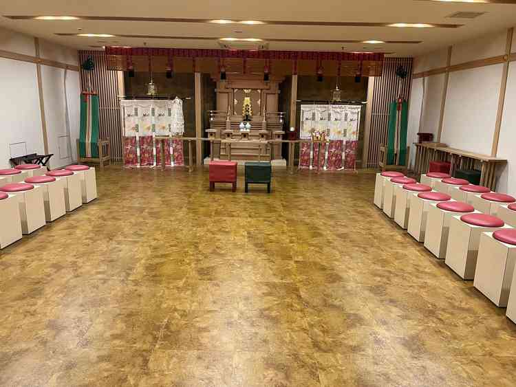 和装で人前式を行う際に使える会場で、落ち着いた厳かな雰囲気の場所です。