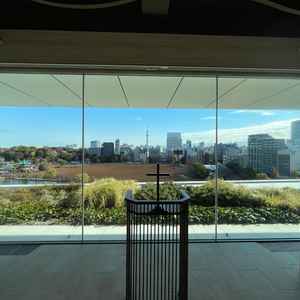 窓の外から見た景色も、目の前の上野公園がよく見えて良かったです。