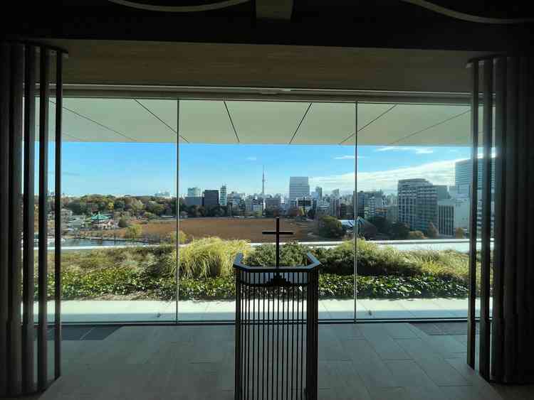 窓の外から見た景色も、目の前の上野公園がよく見えて良かったです。