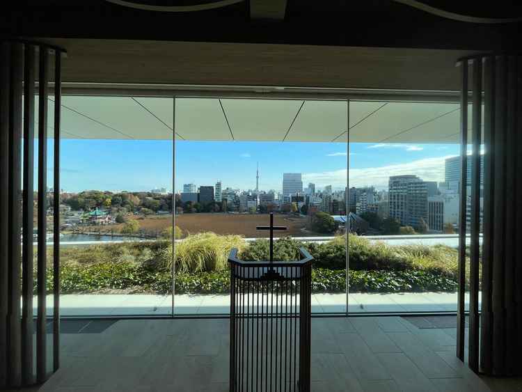 窓の外から見た景色も、目の前の上野公園がよく見えて良かったです。
