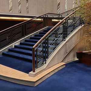 エントランス階段