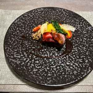 メイン料理。シェフもご挨拶にきてくださりそのおもてなしも素敵でした！