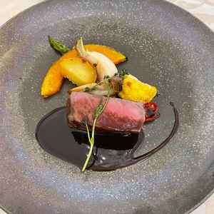 料理。肉が柔らかく美味しかった