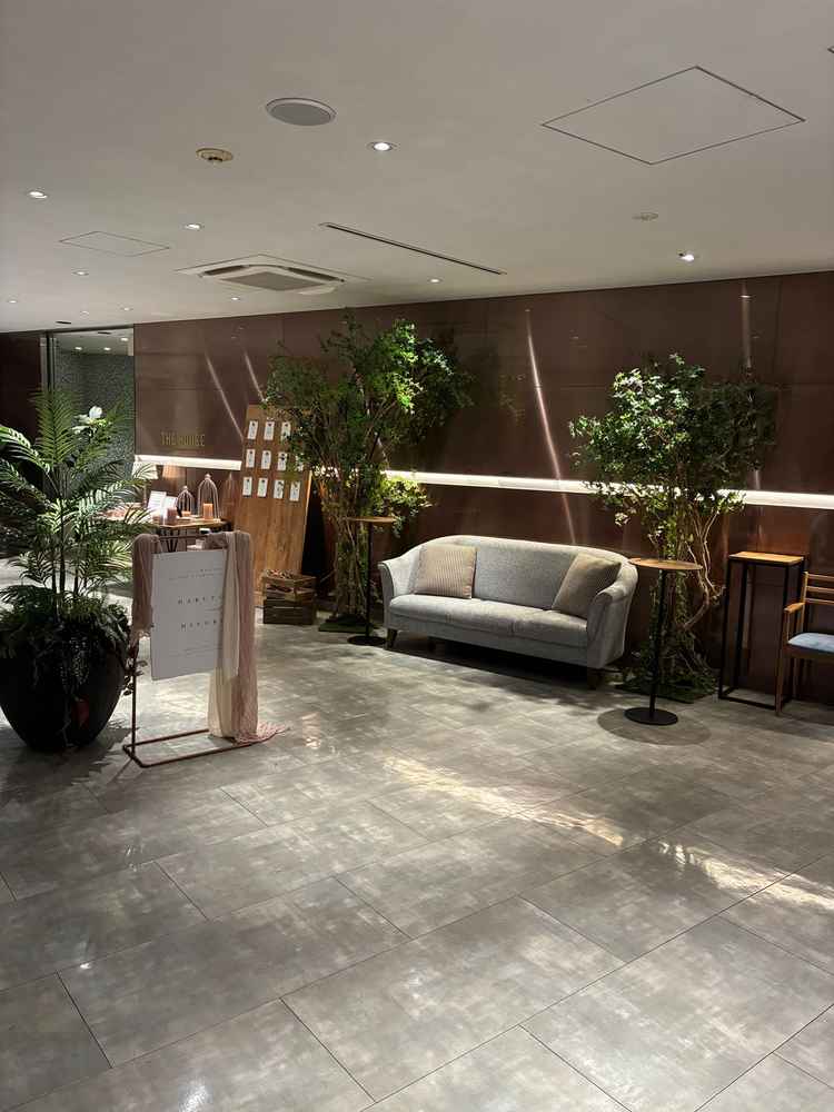 受付(デザートビュッフェやブーケトスもこのスペースで行う)